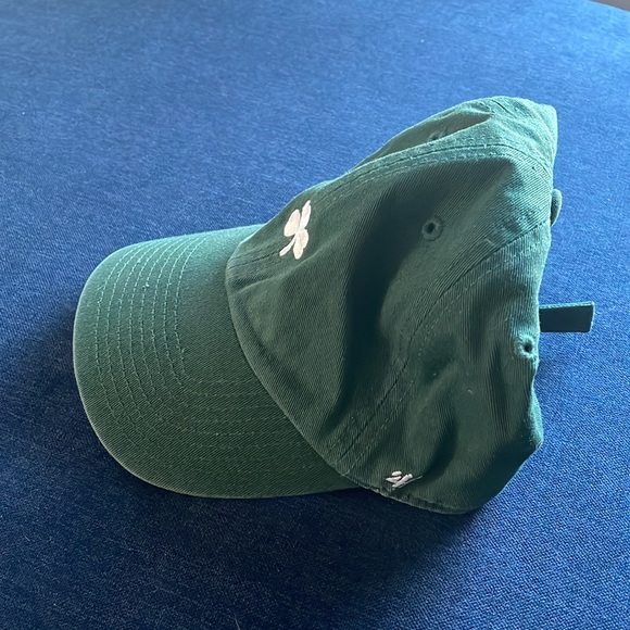 St. Patrick’s Day hat three leaf clover - Picture 2 of 3